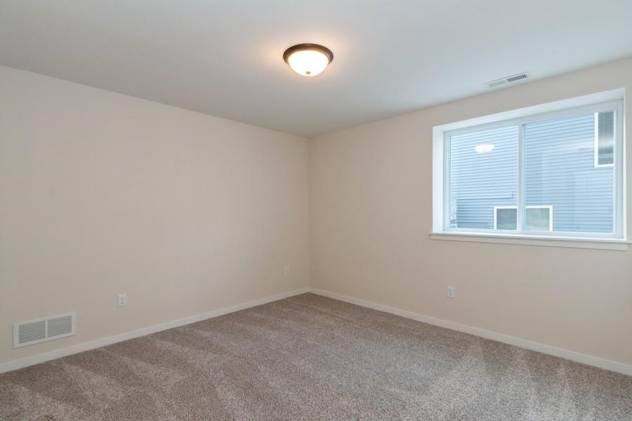 208 Dogwood Ln