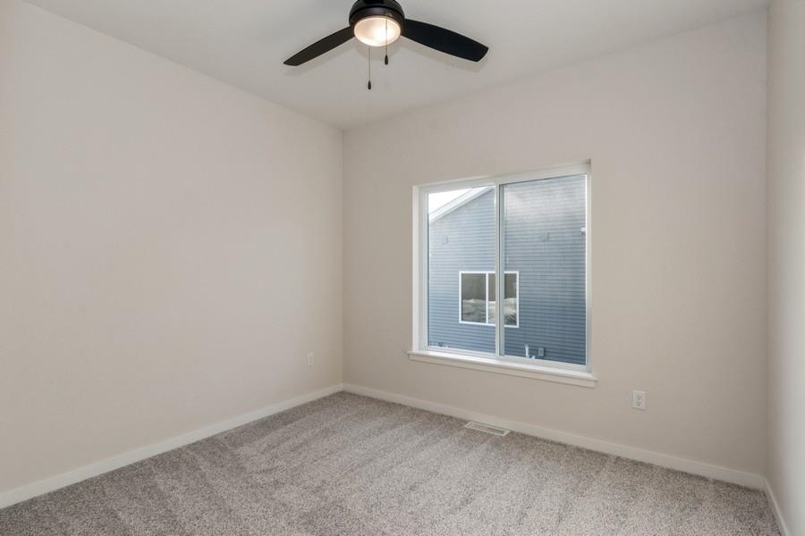 208 Dogwood Ln