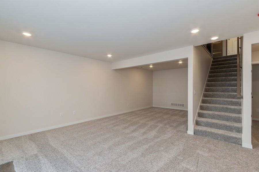 208 Dogwood Ln