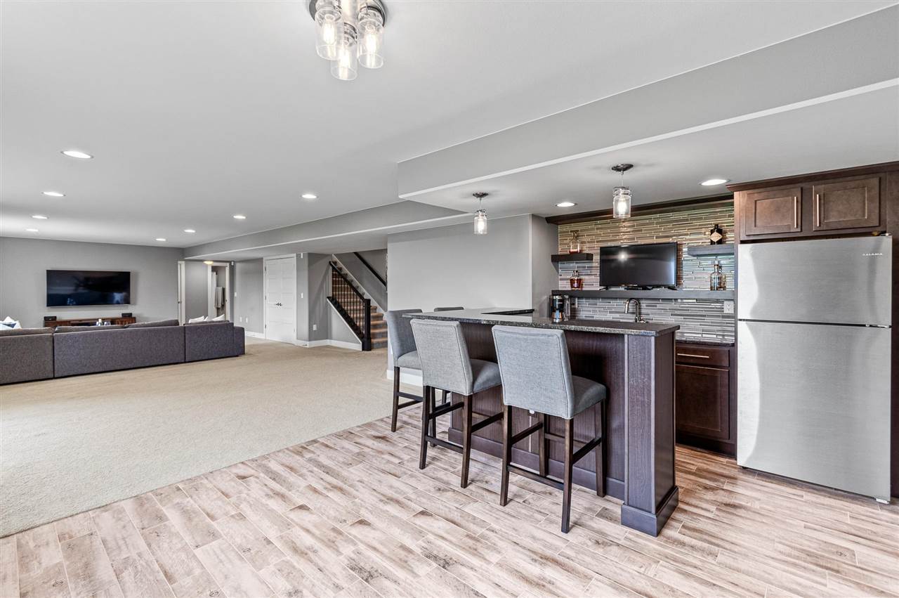 845 Grouse Ln