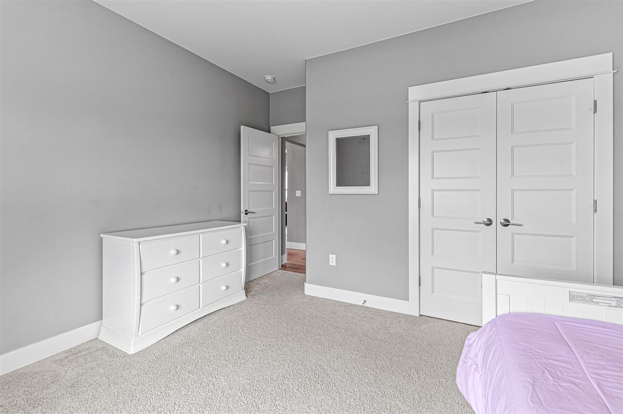 845 Grouse Ln