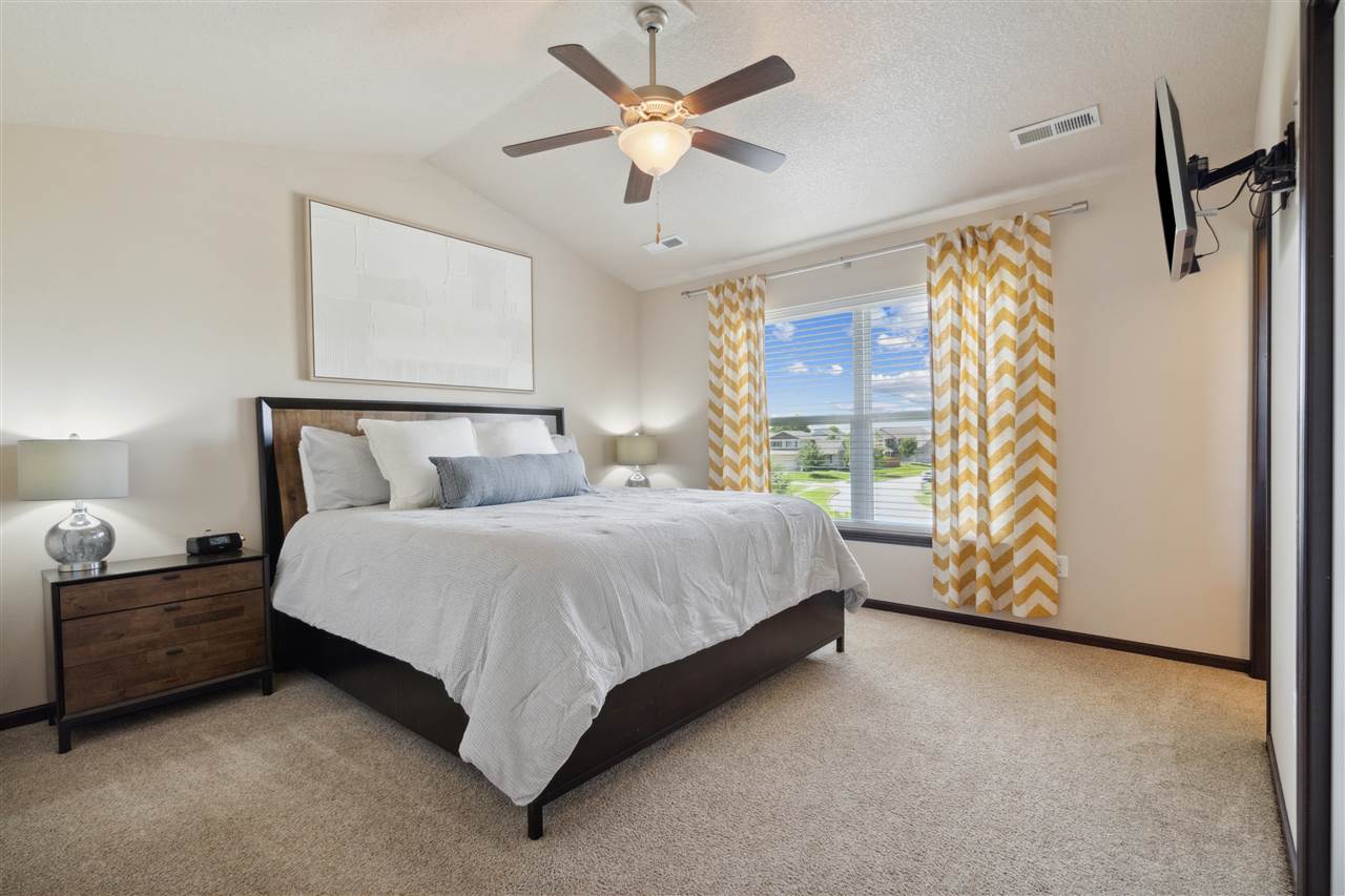 20 Ash Ct