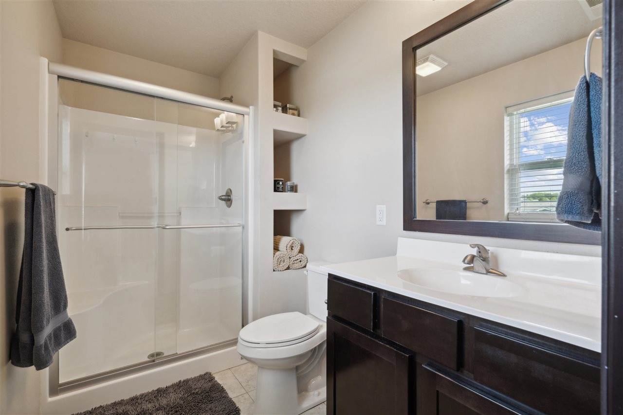 20 Ash Ct