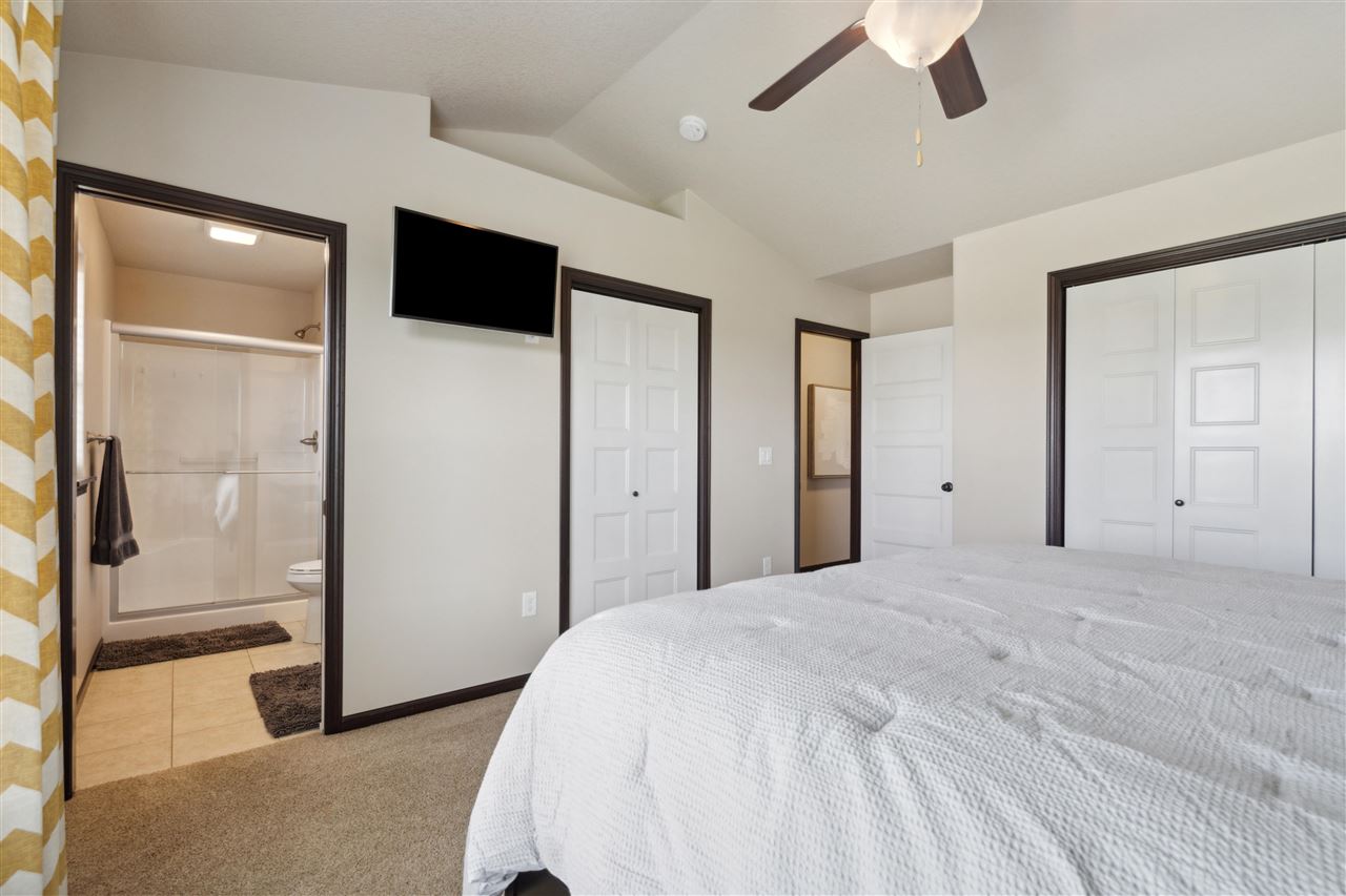 20 Ash Ct