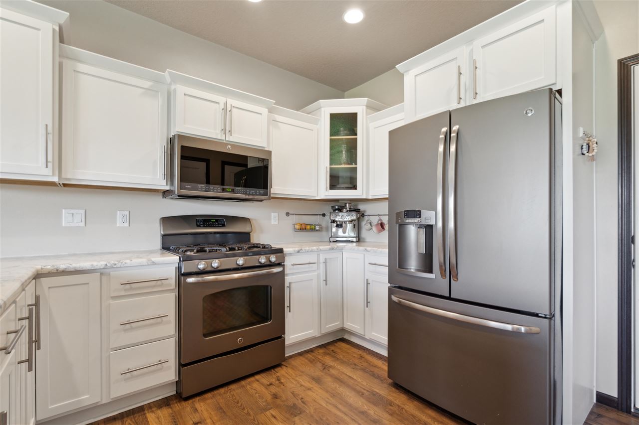 20 Ash Ct