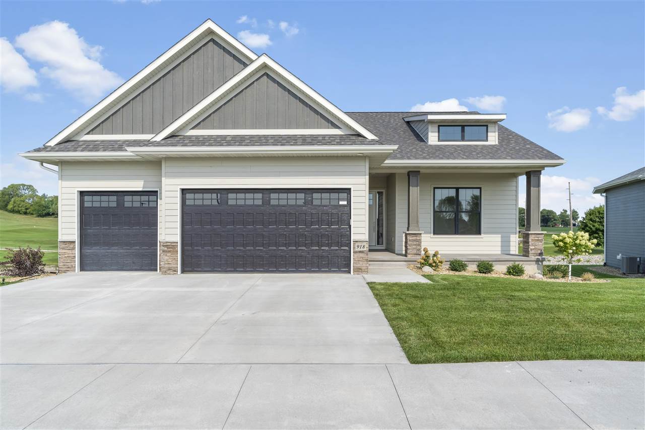 918 Long Dr