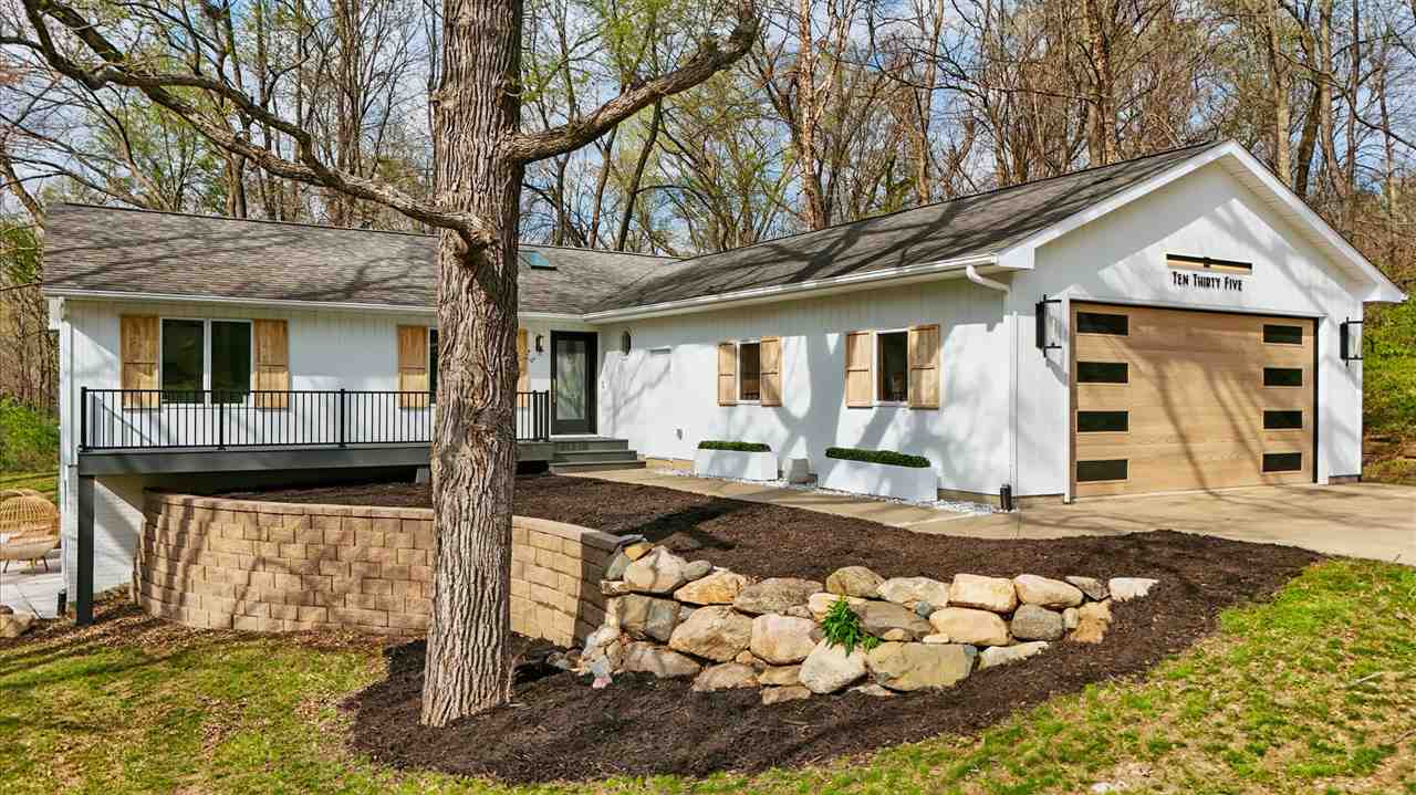 1035 Mesquite Dr