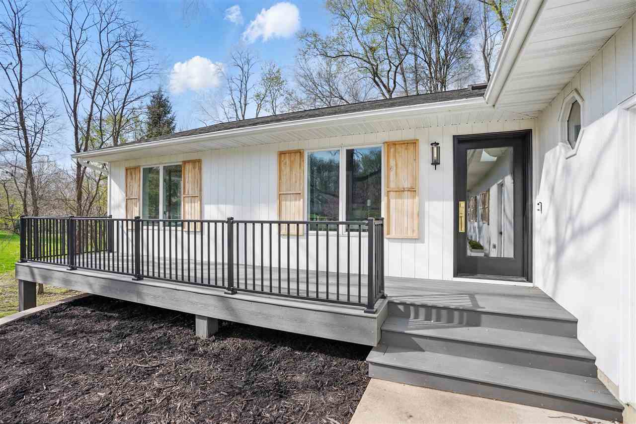 1035 Mesquite Dr