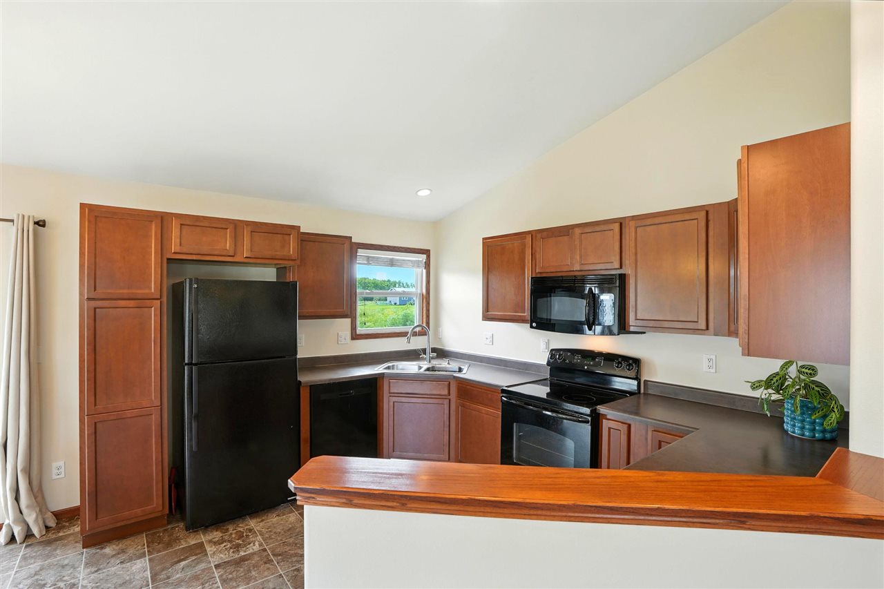 35 Thistle Ct