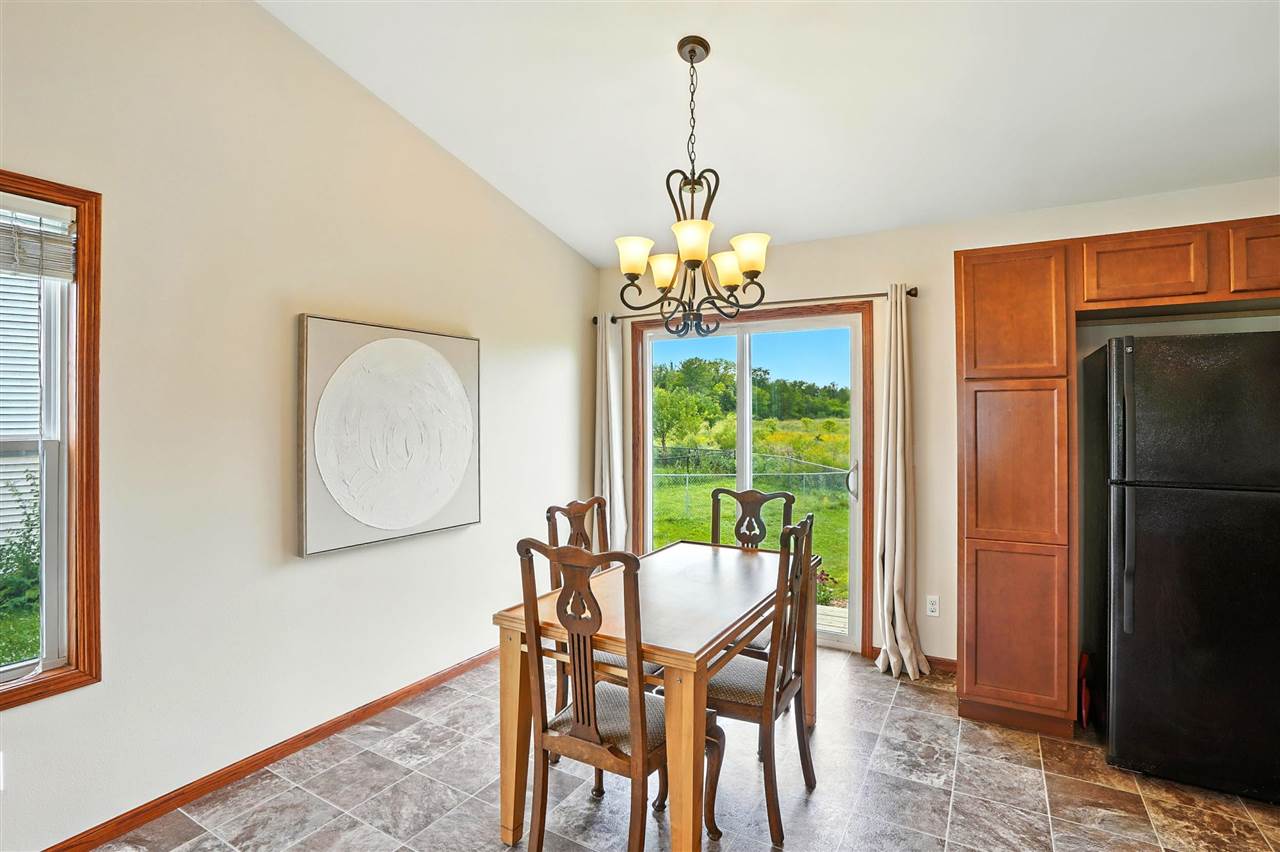 35 Thistle Ct