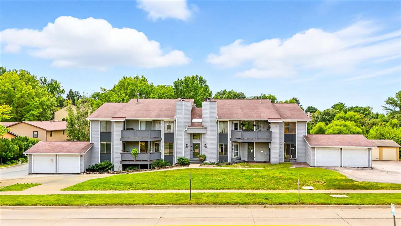 2040 Holiday Rd Unit: B1