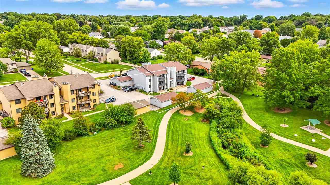 2040 Holiday Rd Unit: B1