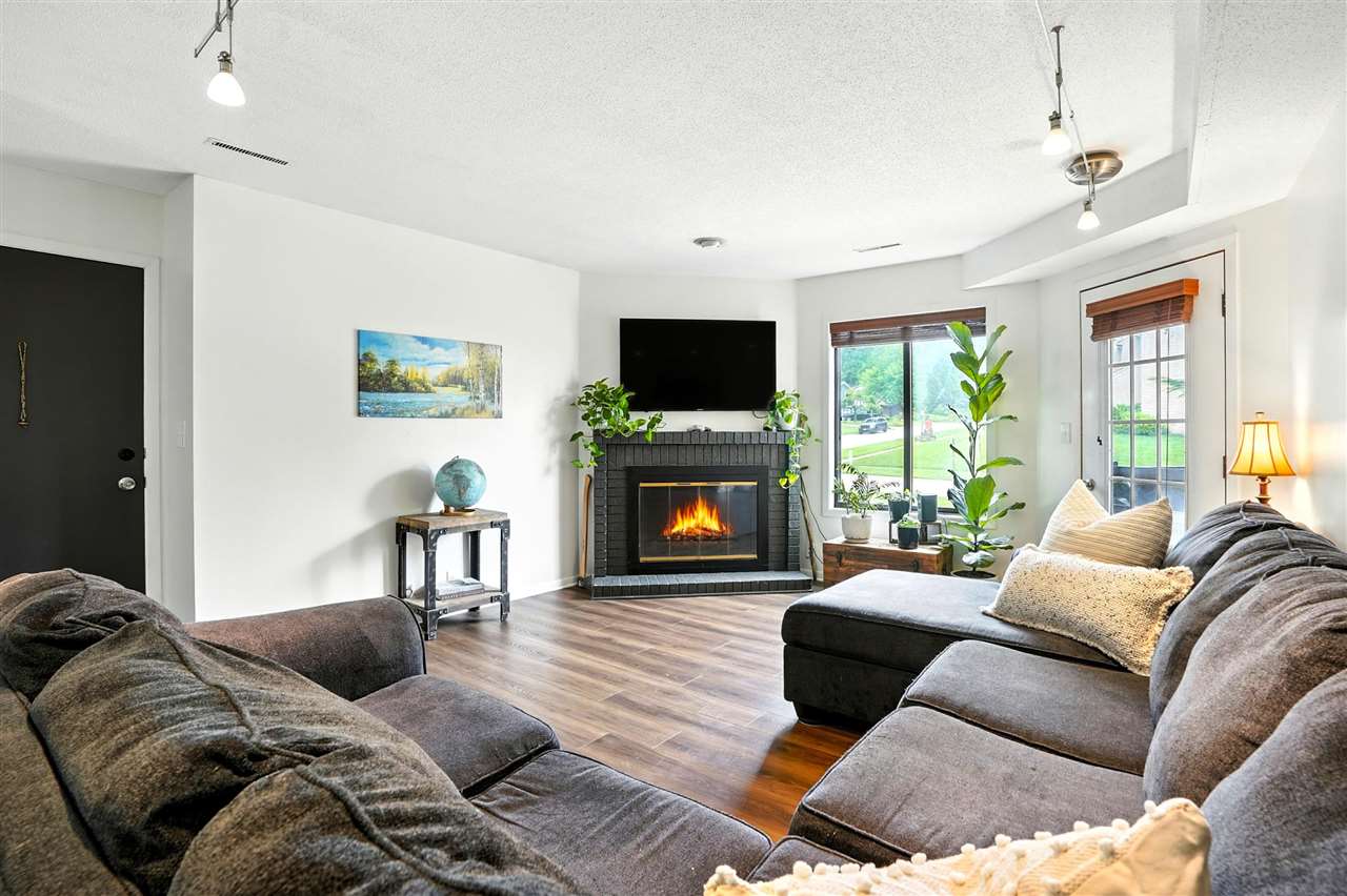 2040 Holiday Rd Unit: B1