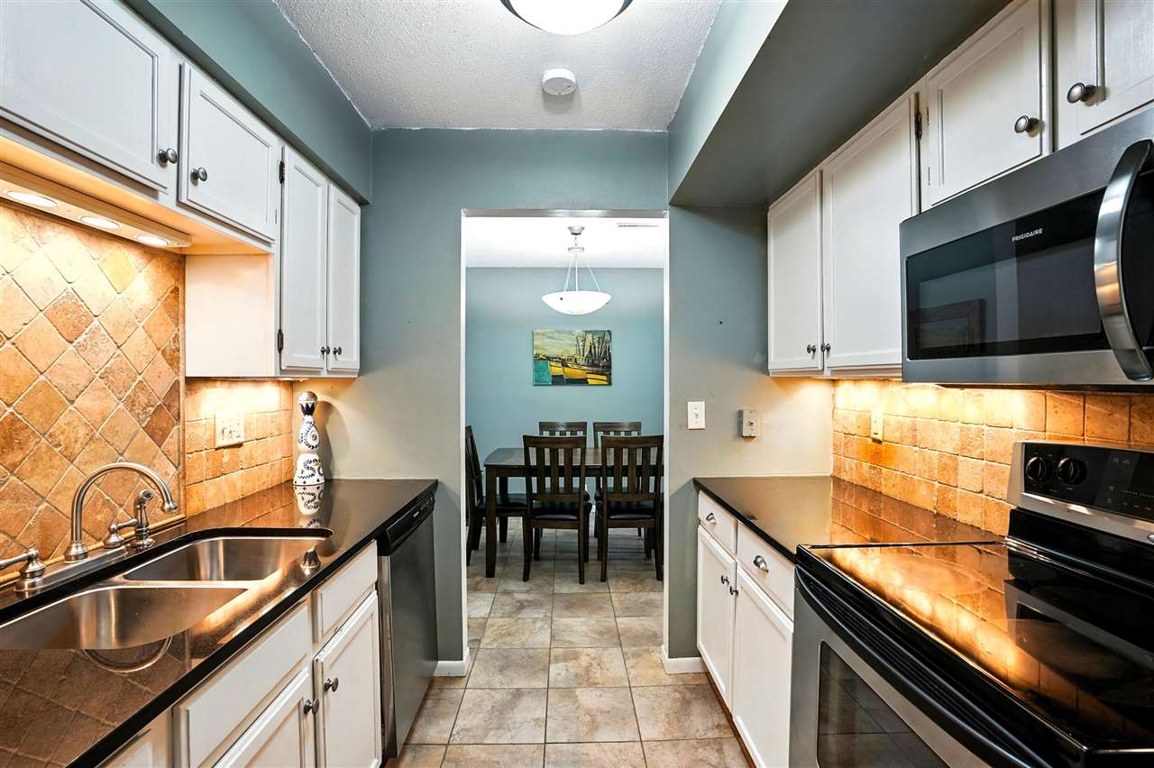 2040 Holiday Rd Unit: B1