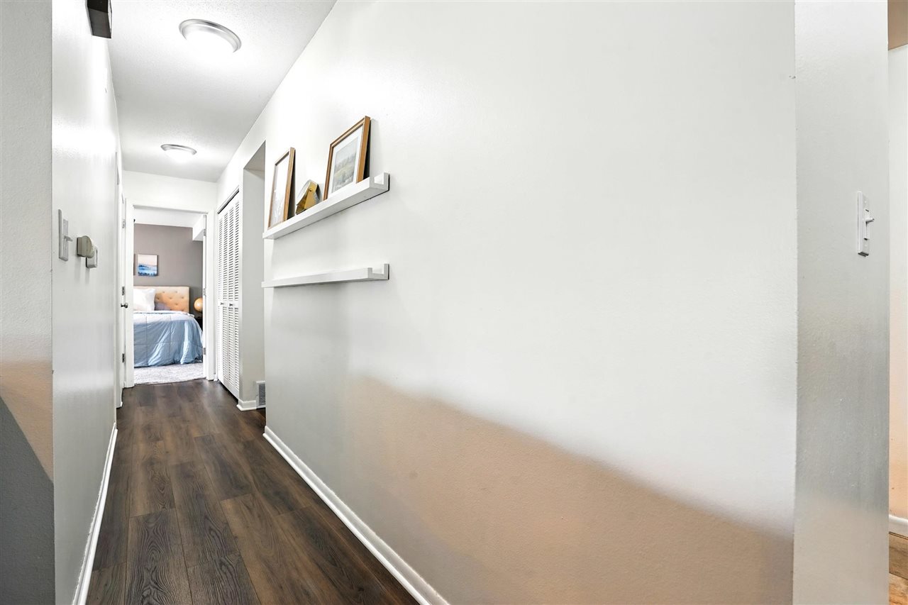2040 Holiday Rd Unit: B1