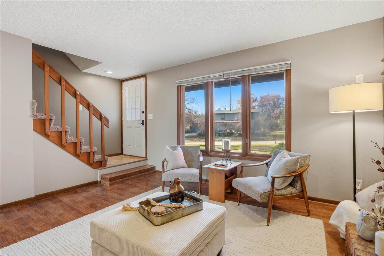 1335 Southview Cir