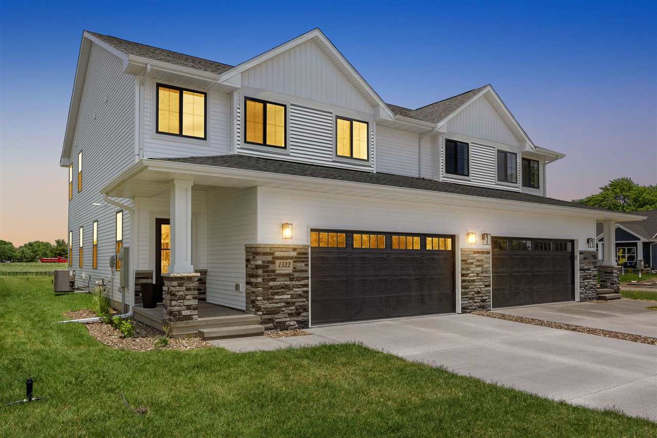 1322 Isabelle Lane