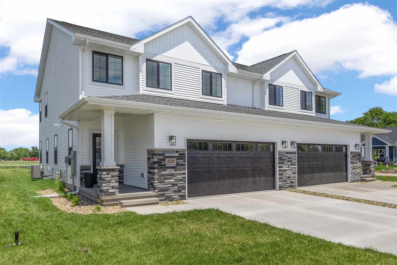 1322 Isabelle Lane