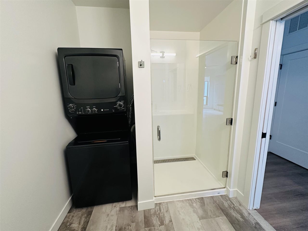 300 S Clinton St Unit: 503