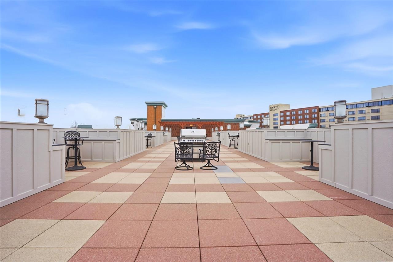 843 Quarry Rd Unit: 218
