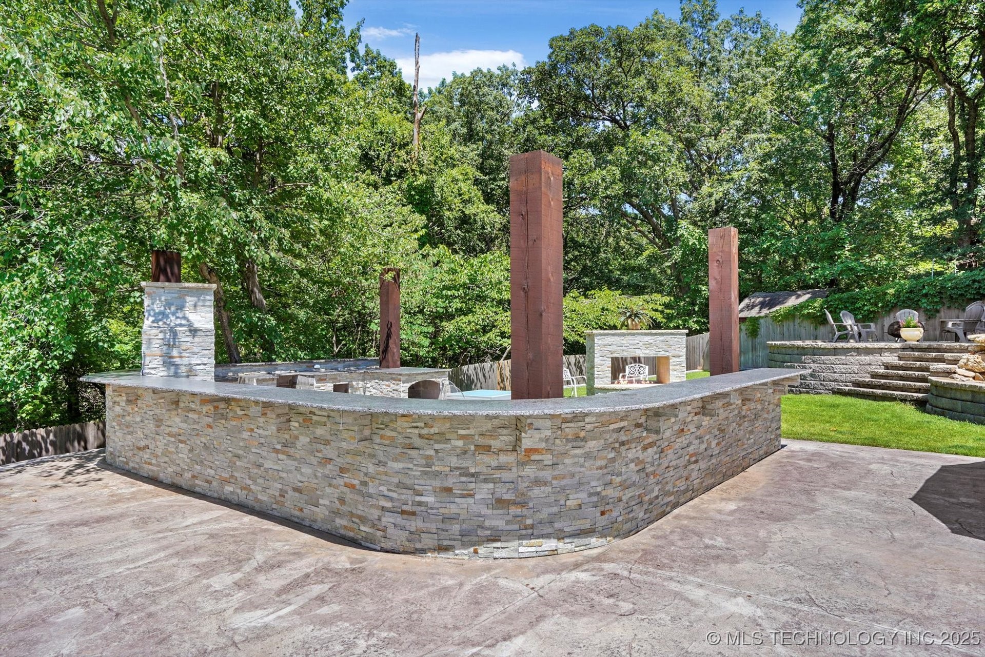 4335 E 87th Street