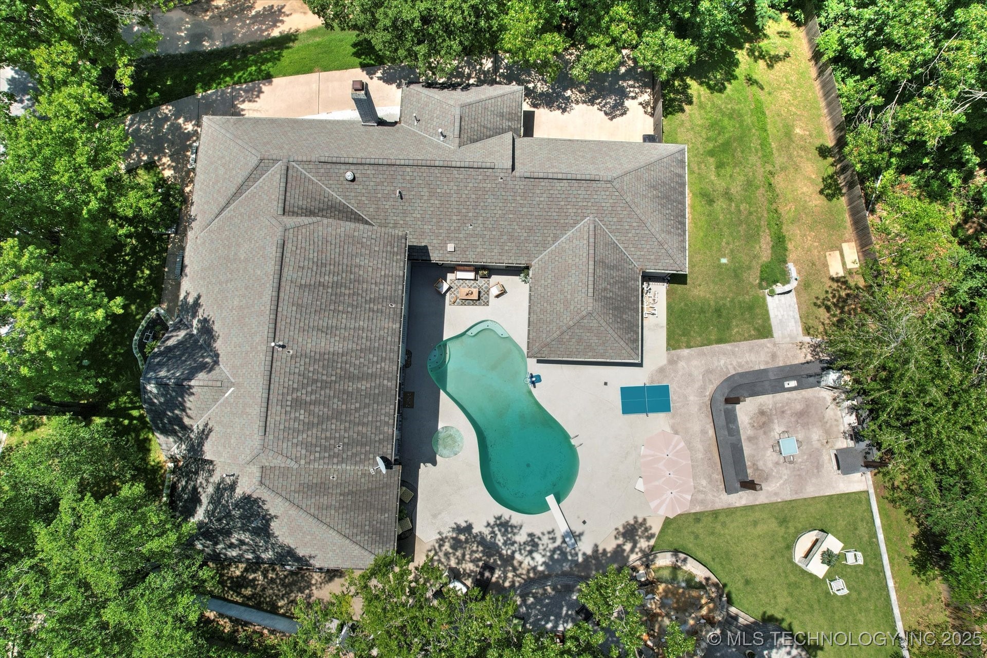 4335 E 87th Street