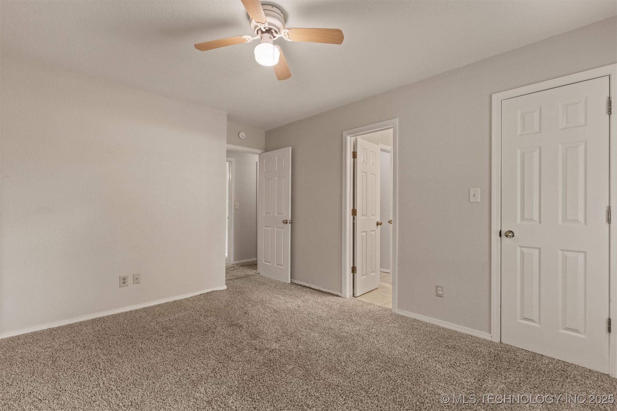 300 S Hemlock Avenue