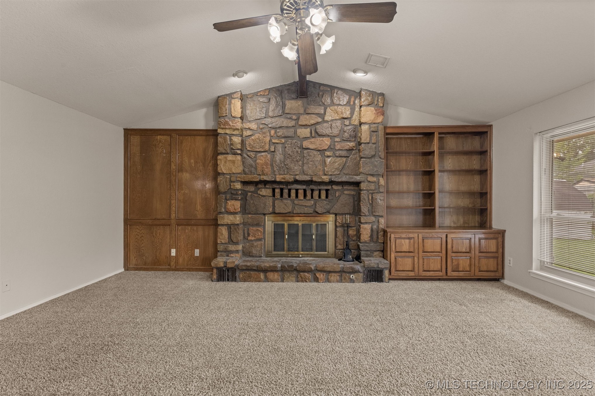 300 S Hemlock Avenue