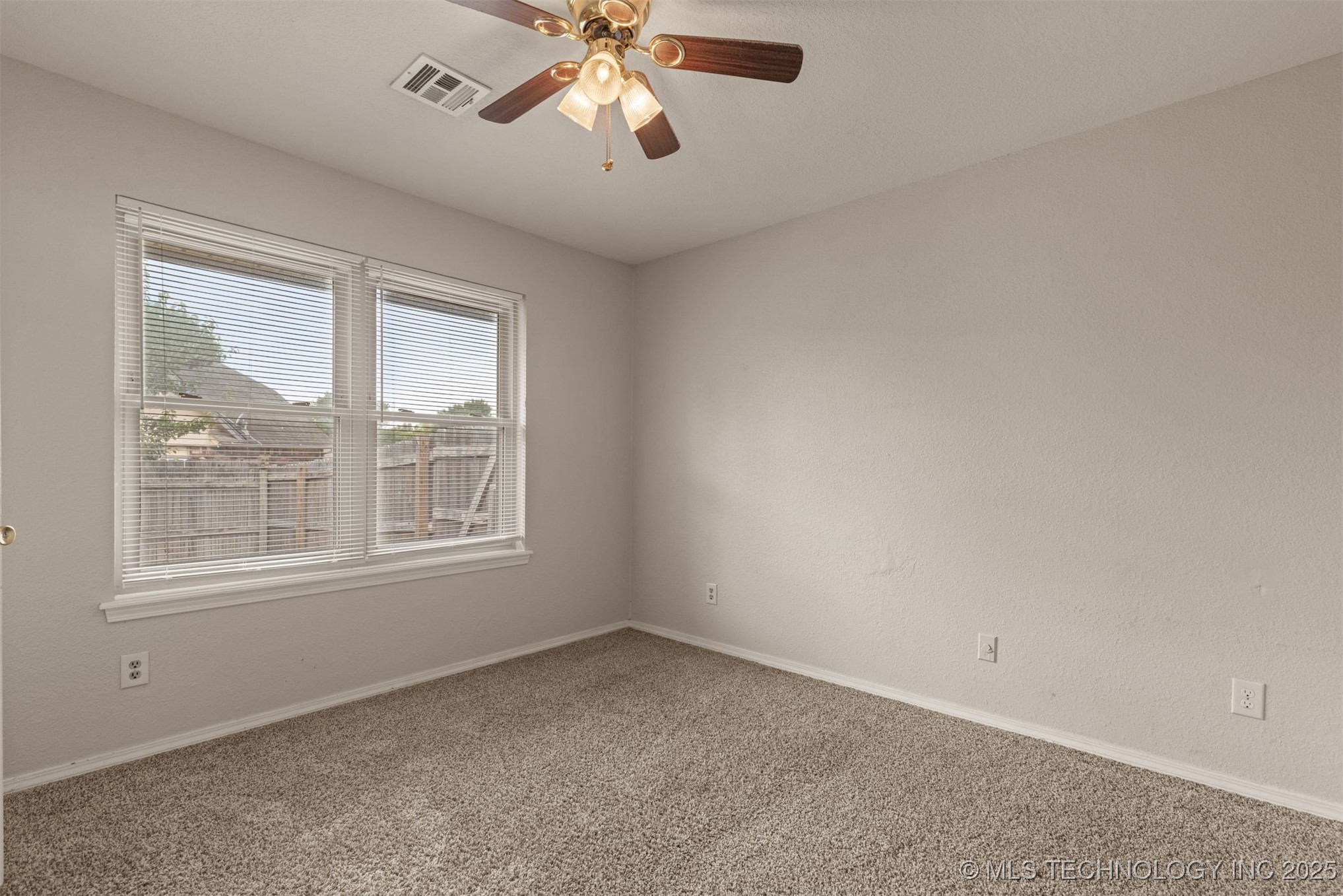 300 S Hemlock Avenue