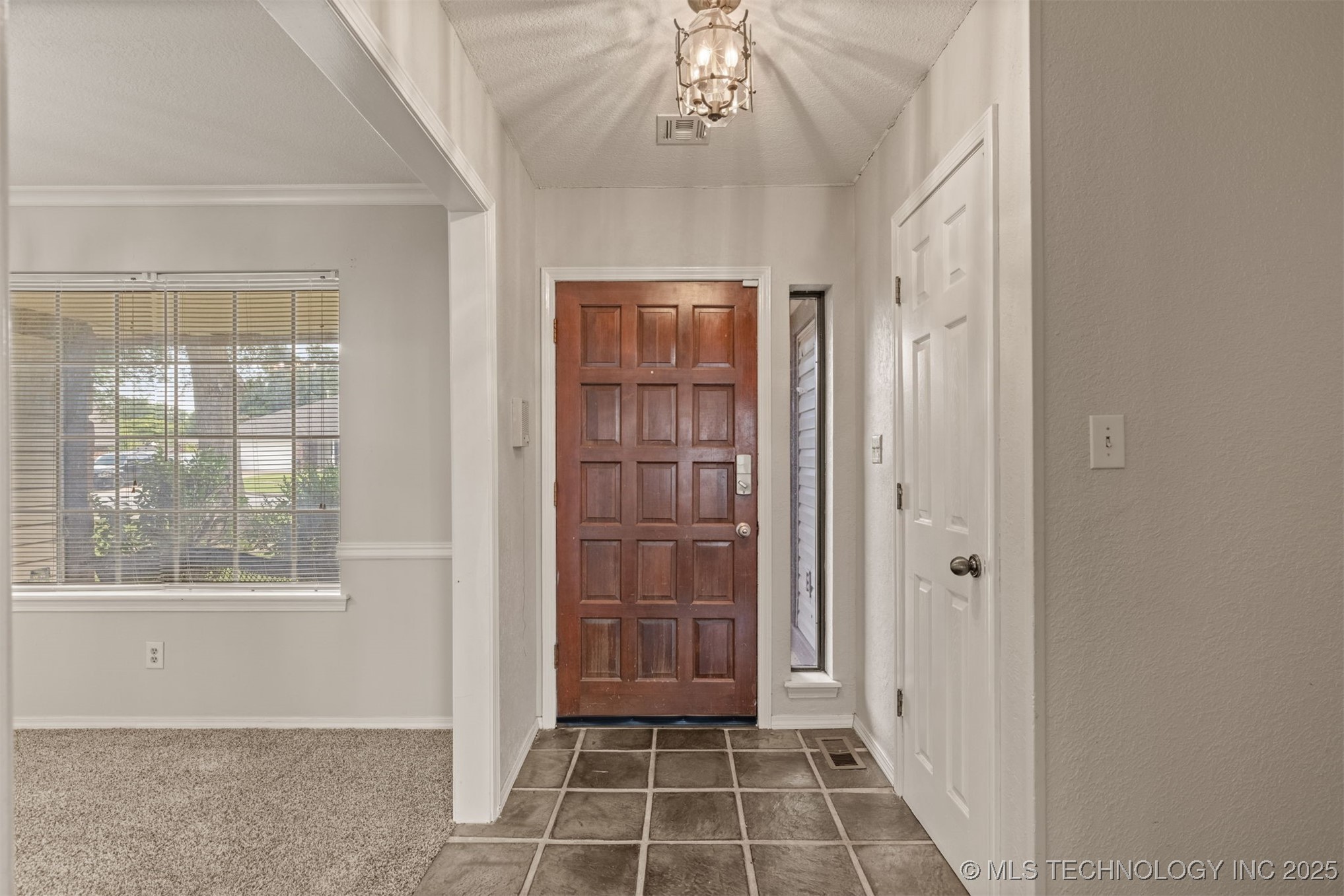 300 S Hemlock Avenue