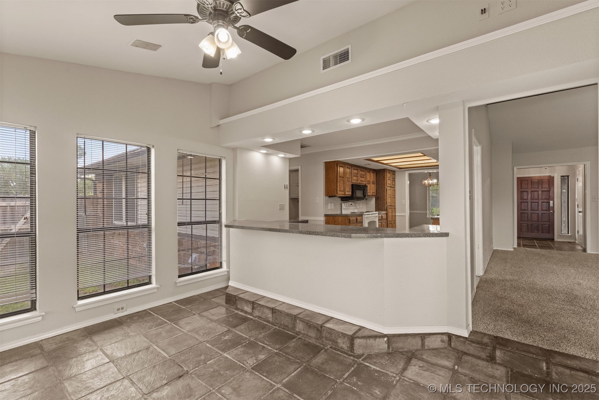 300 S Hemlock Avenue