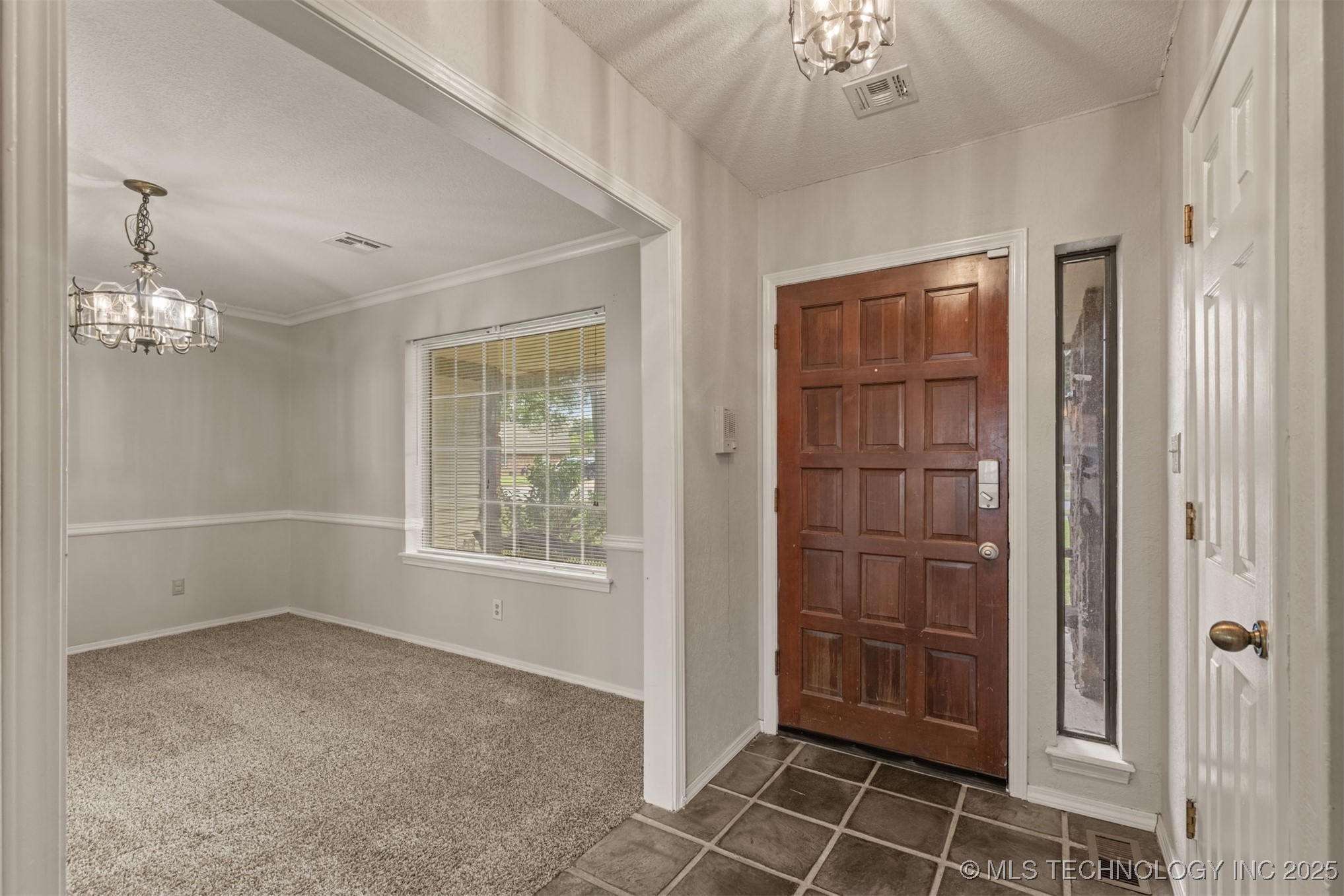 300 S Hemlock Avenue