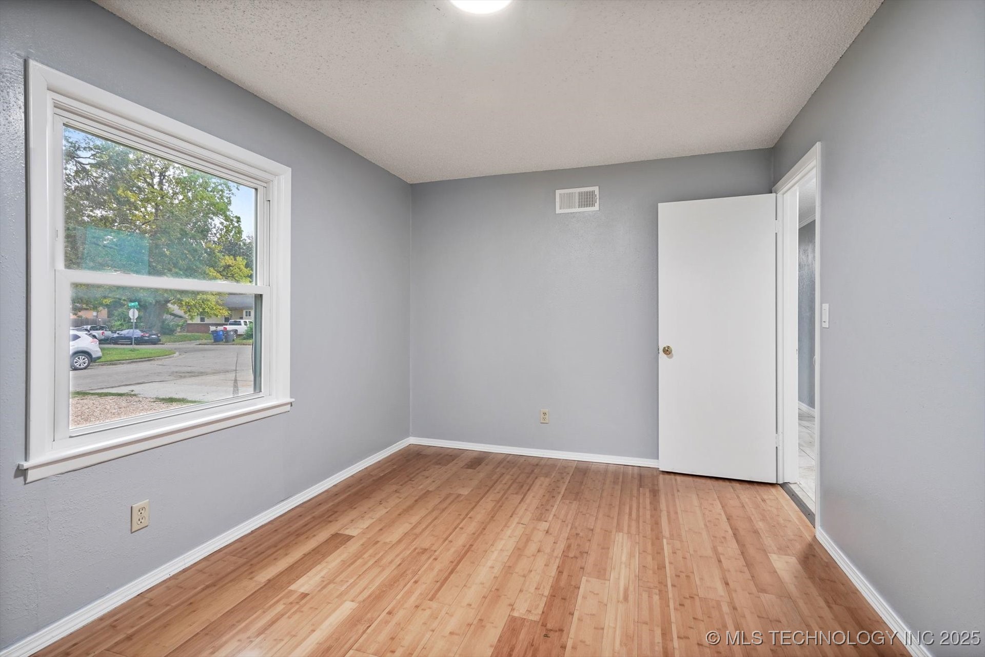 9129 E 3rd Place