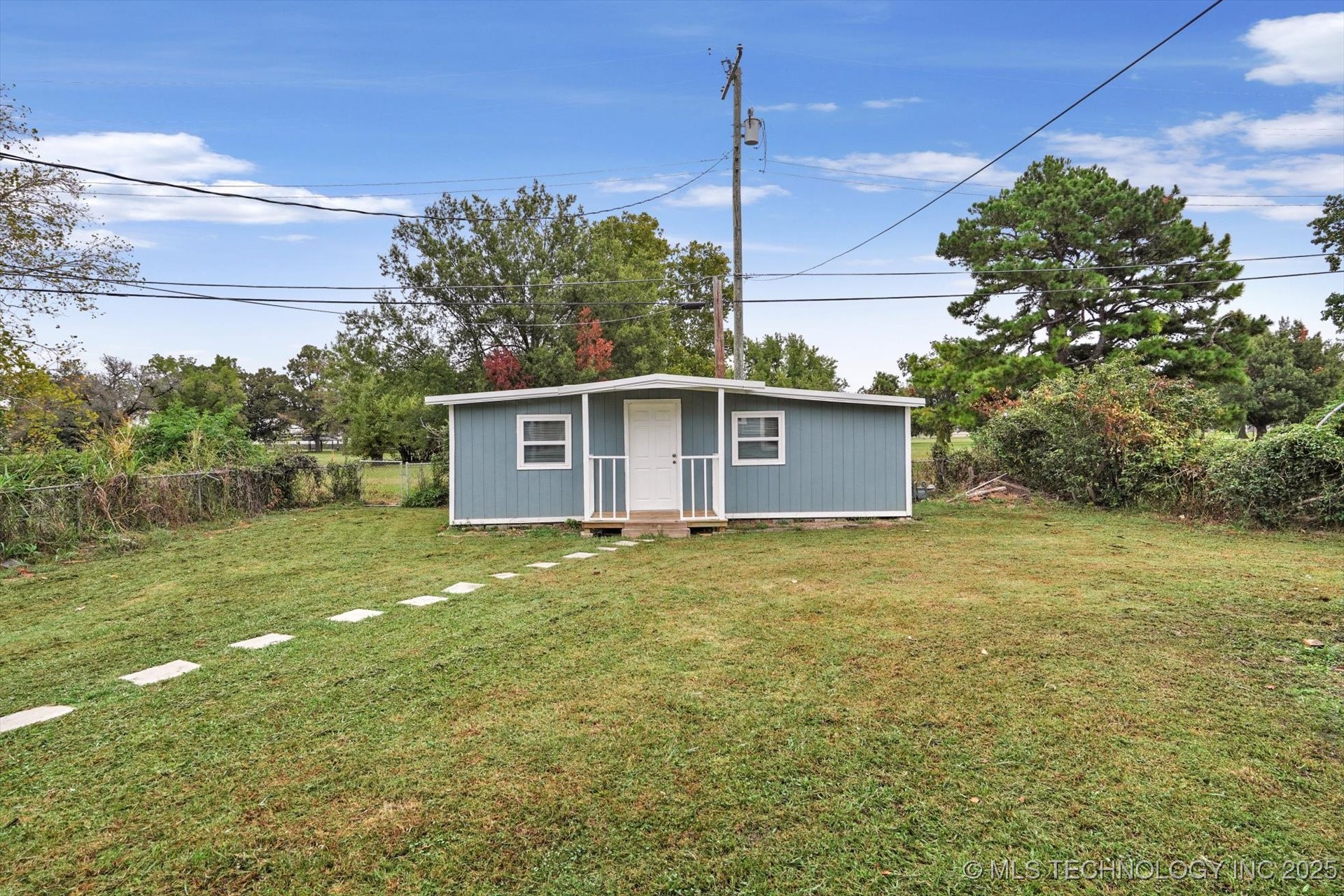 9129 E 3rd Place