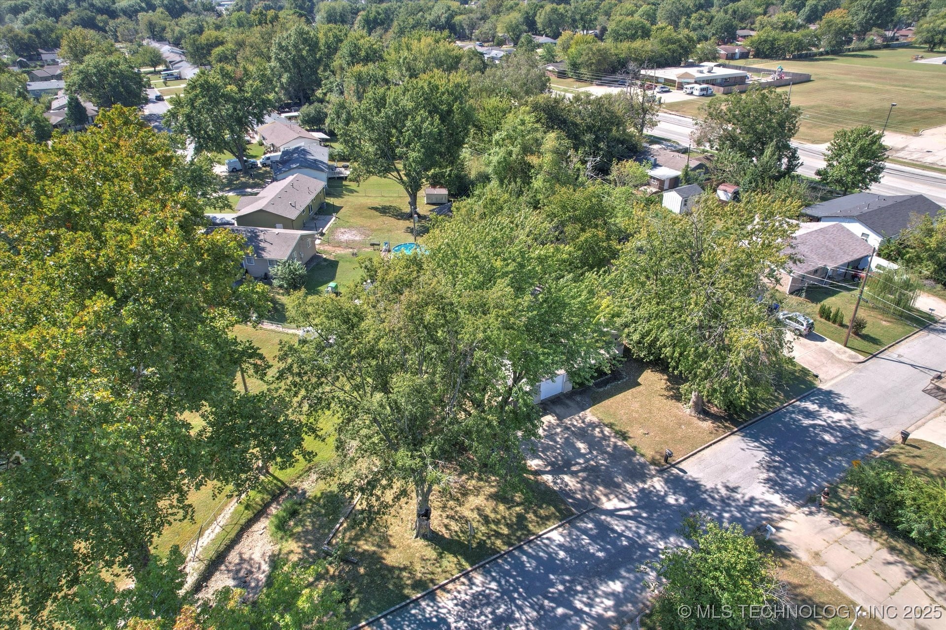 509 W Knoxville Street