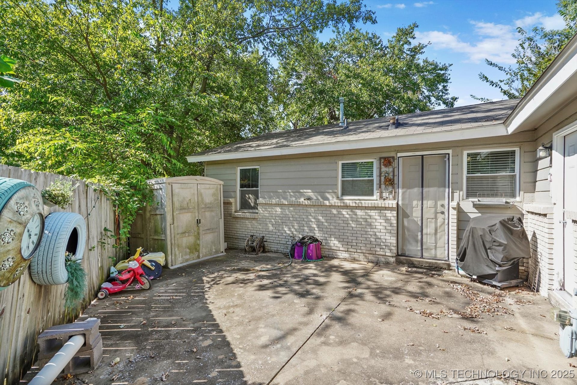 509 W Knoxville Street