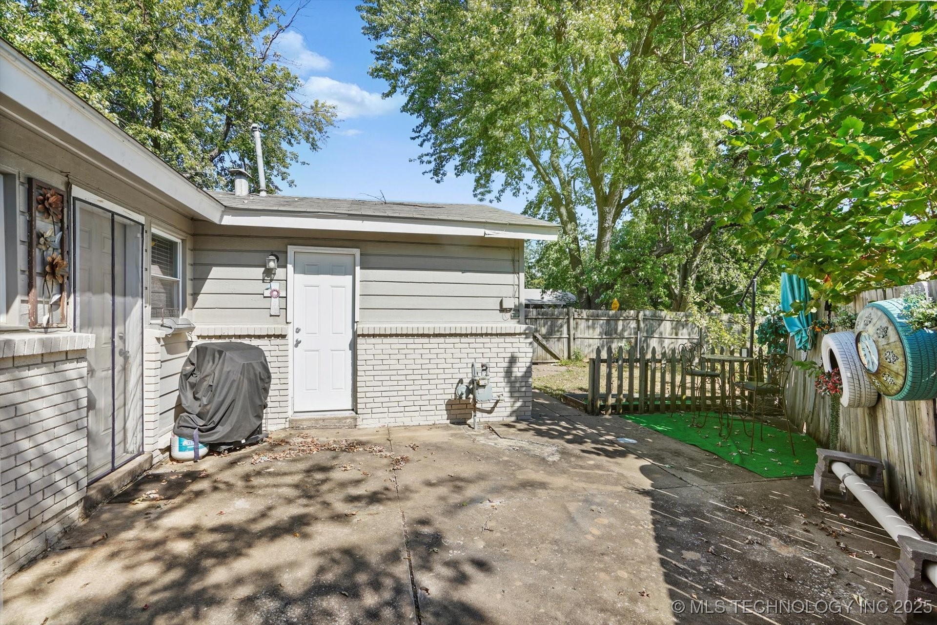 509 W Knoxville Street