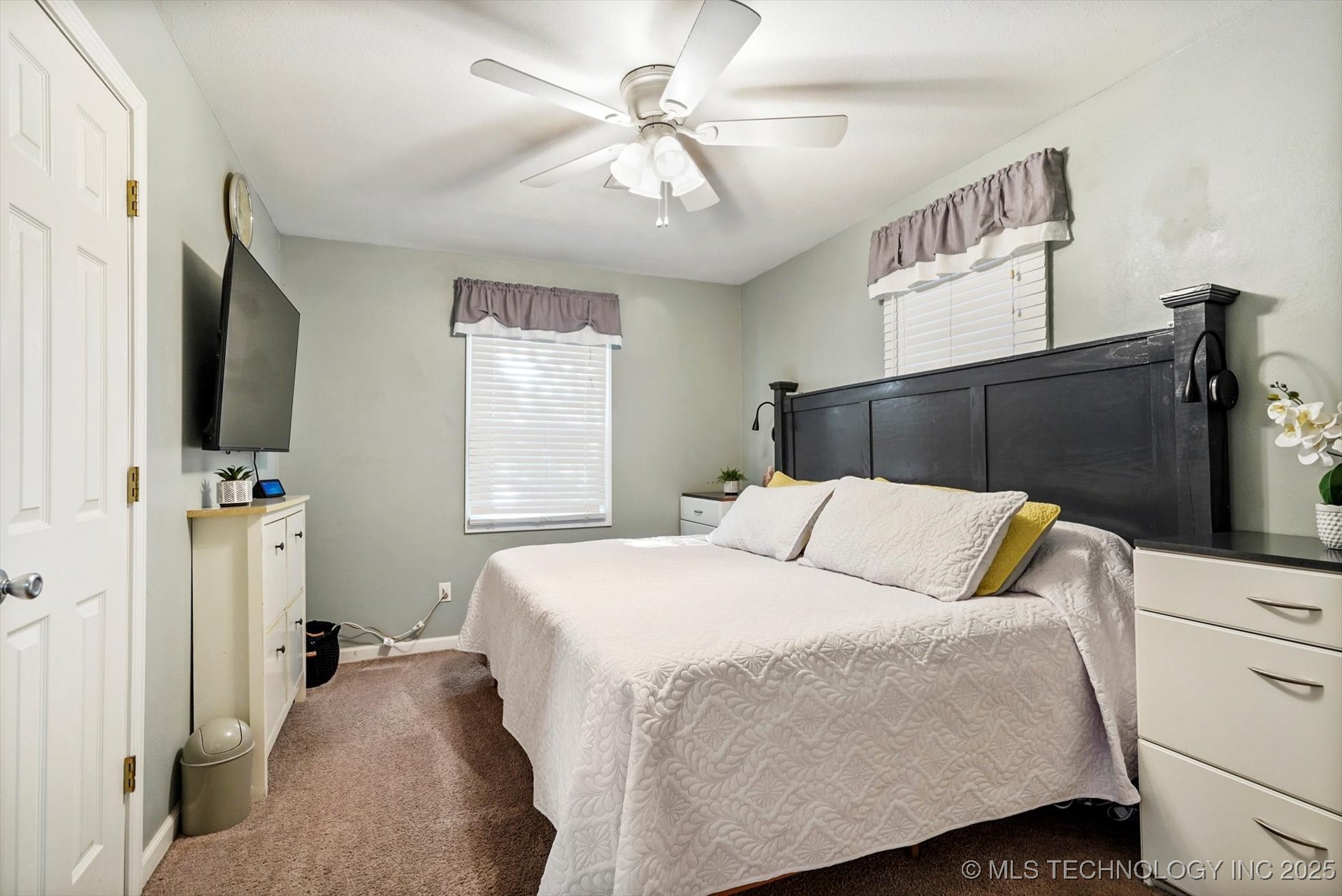 509 W Knoxville Street