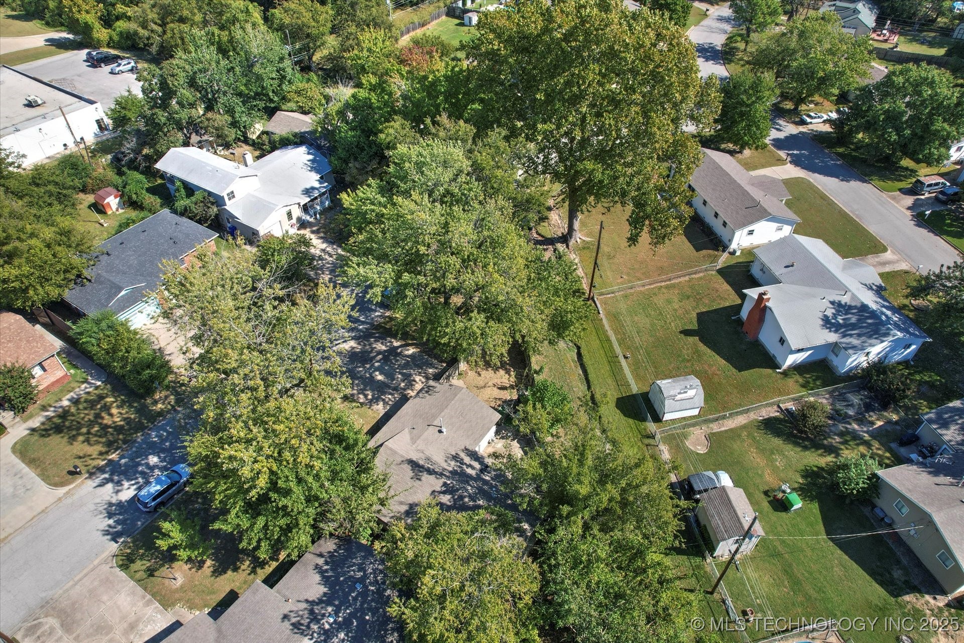 509 W Knoxville Street