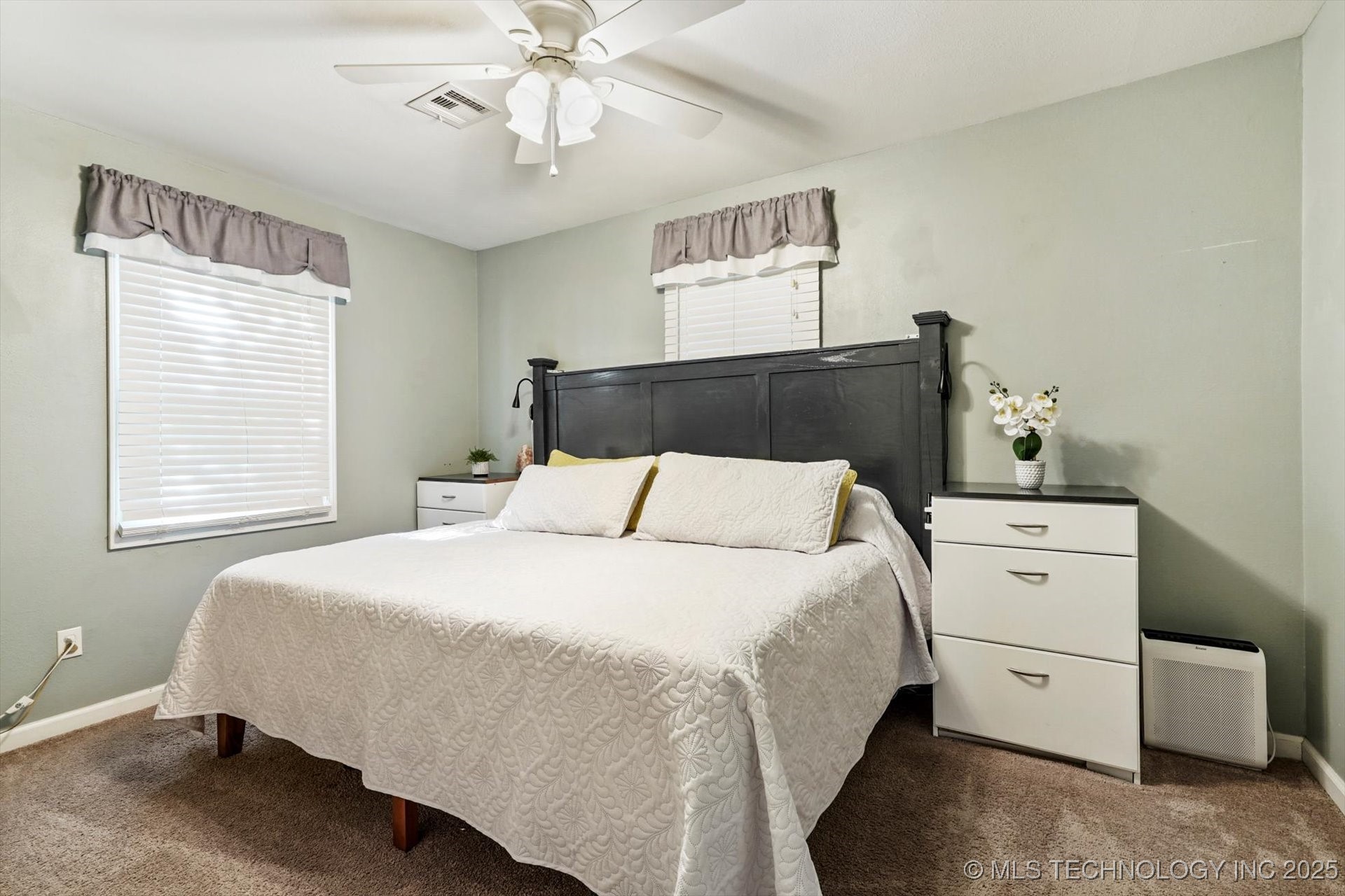 509 W Knoxville Street