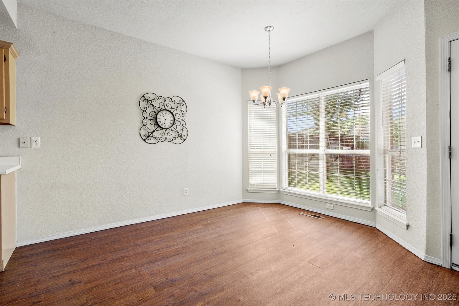 3309 W Freeport Street