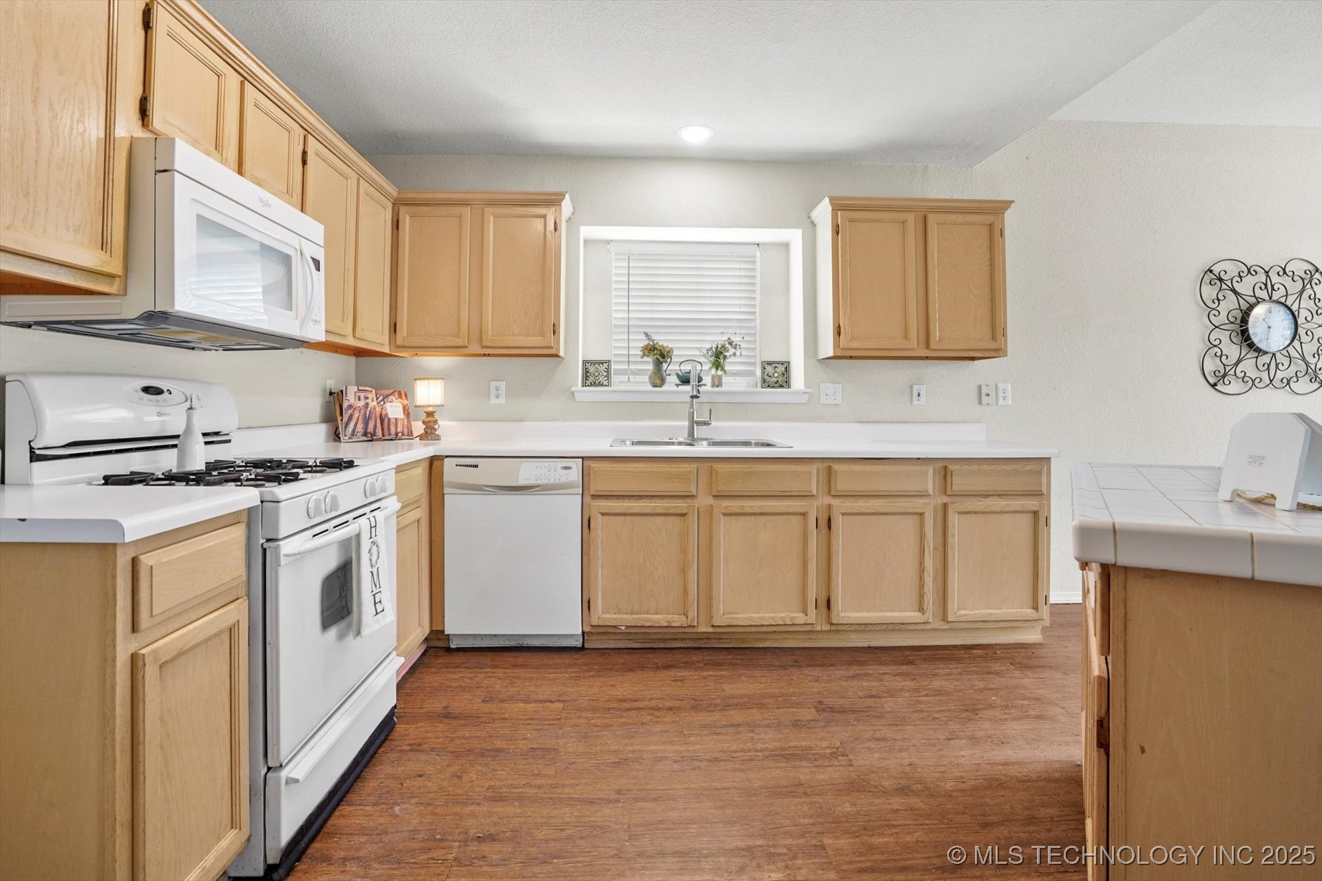 3309 W Freeport Street