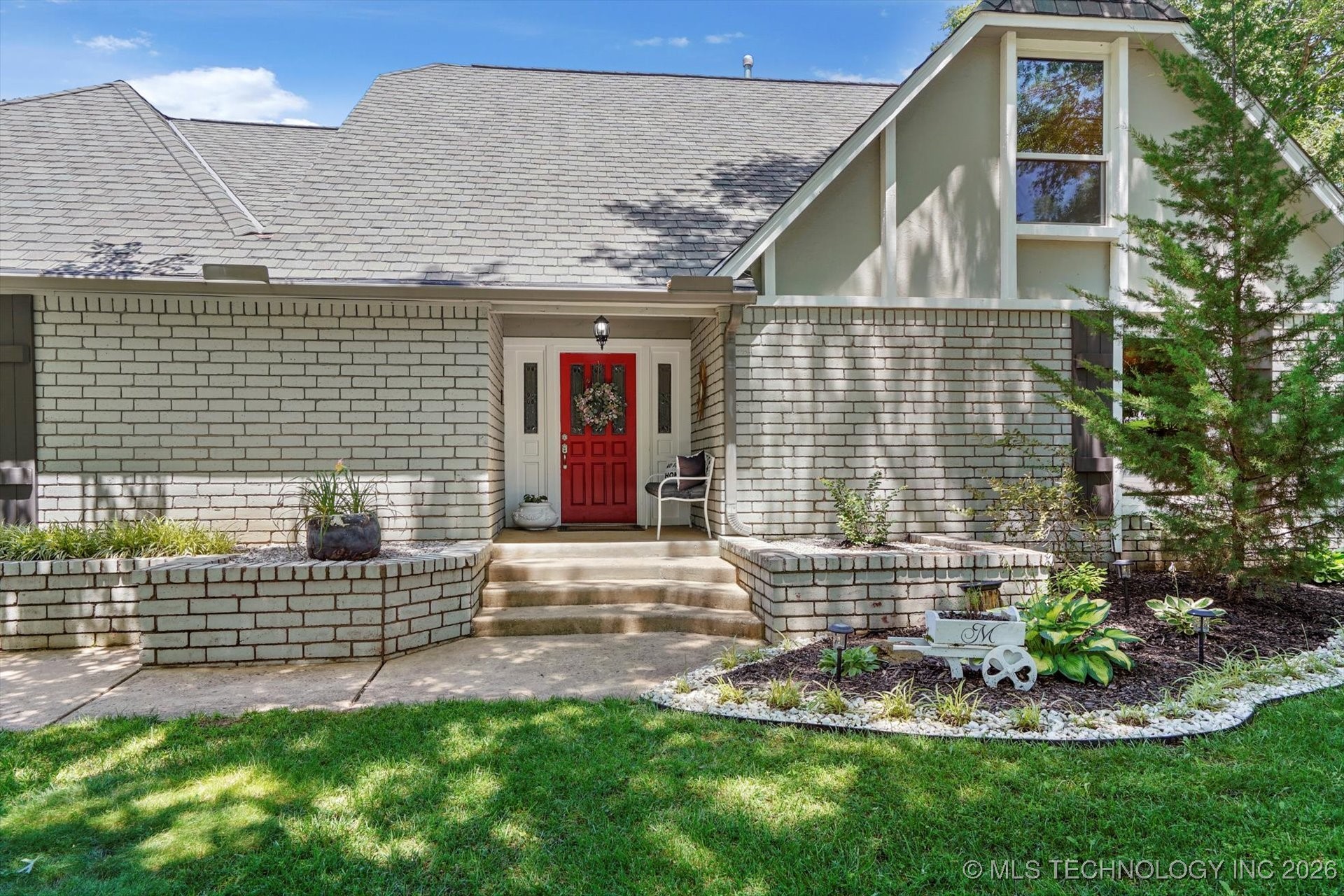 4335 E 87th Street