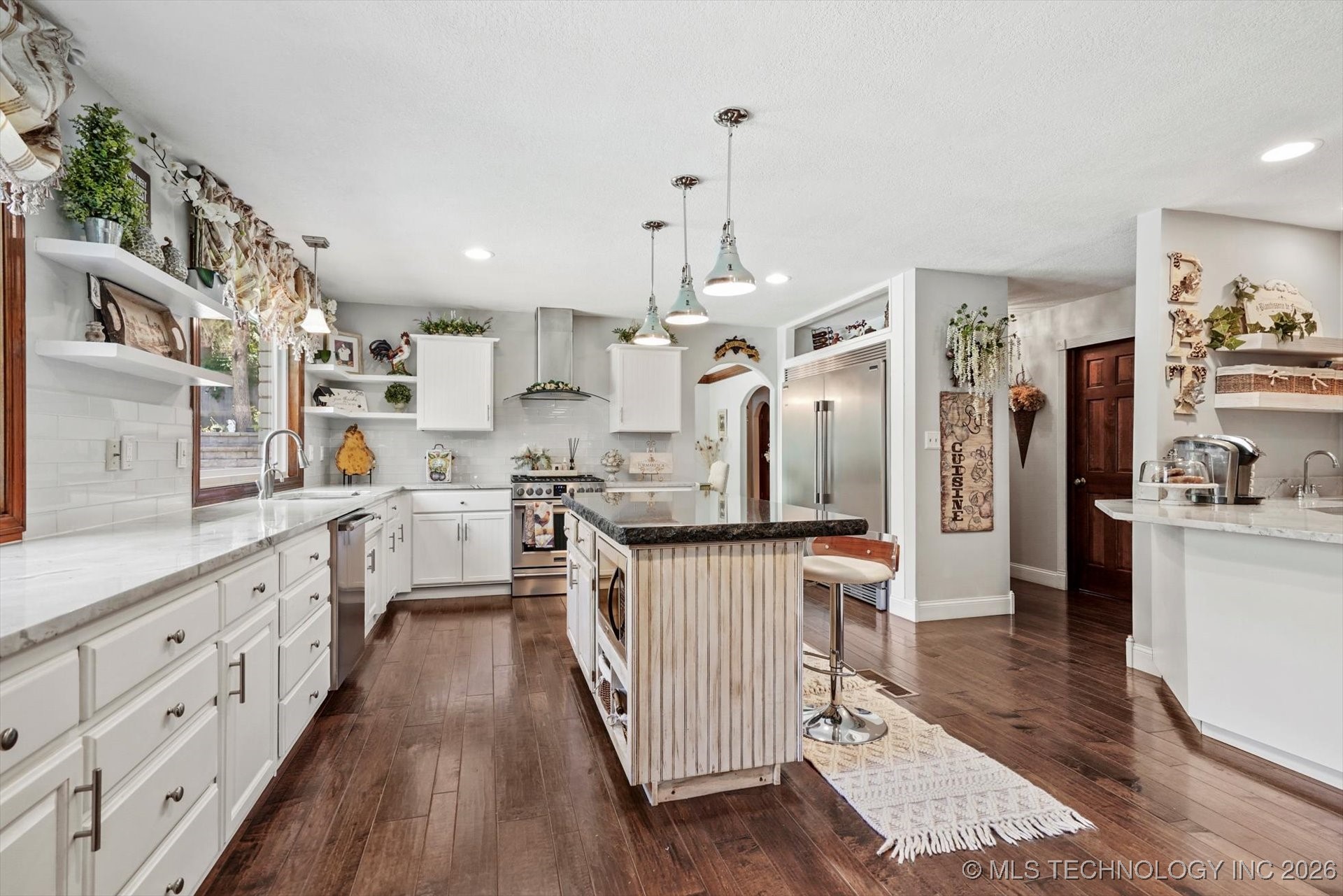 4335 E 87th Street