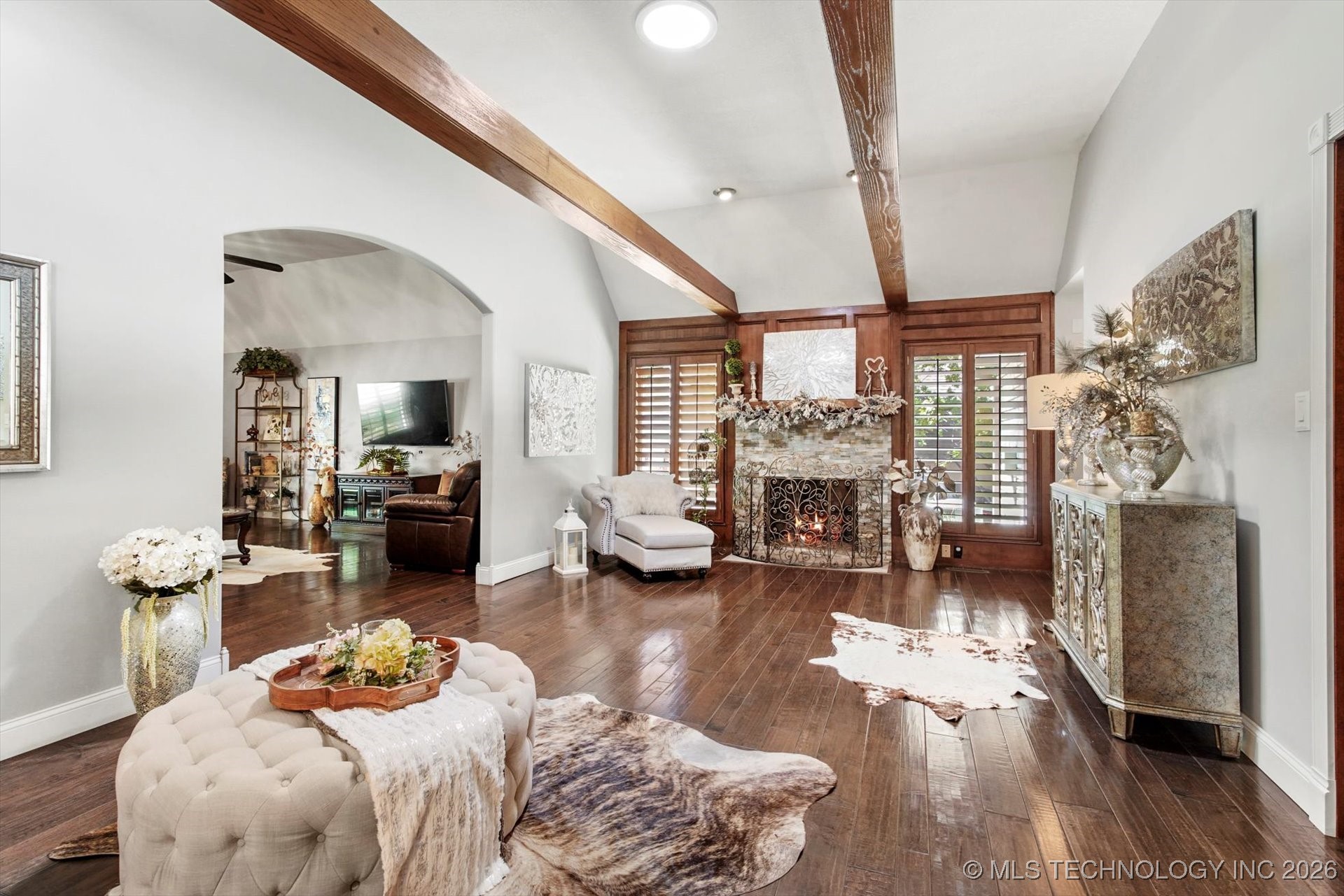 4335 E 87th Street