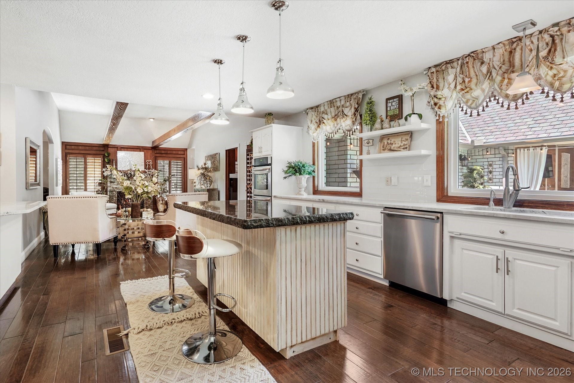 4335 E 87th Street