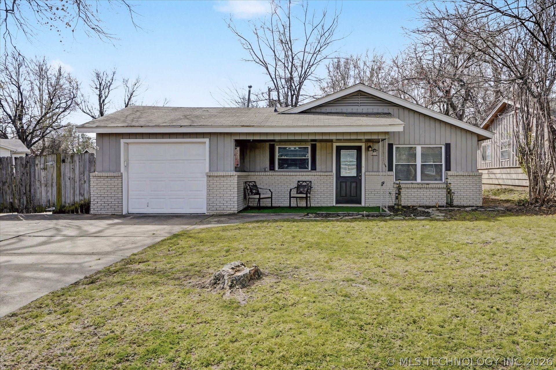 509 W Knoxville Street