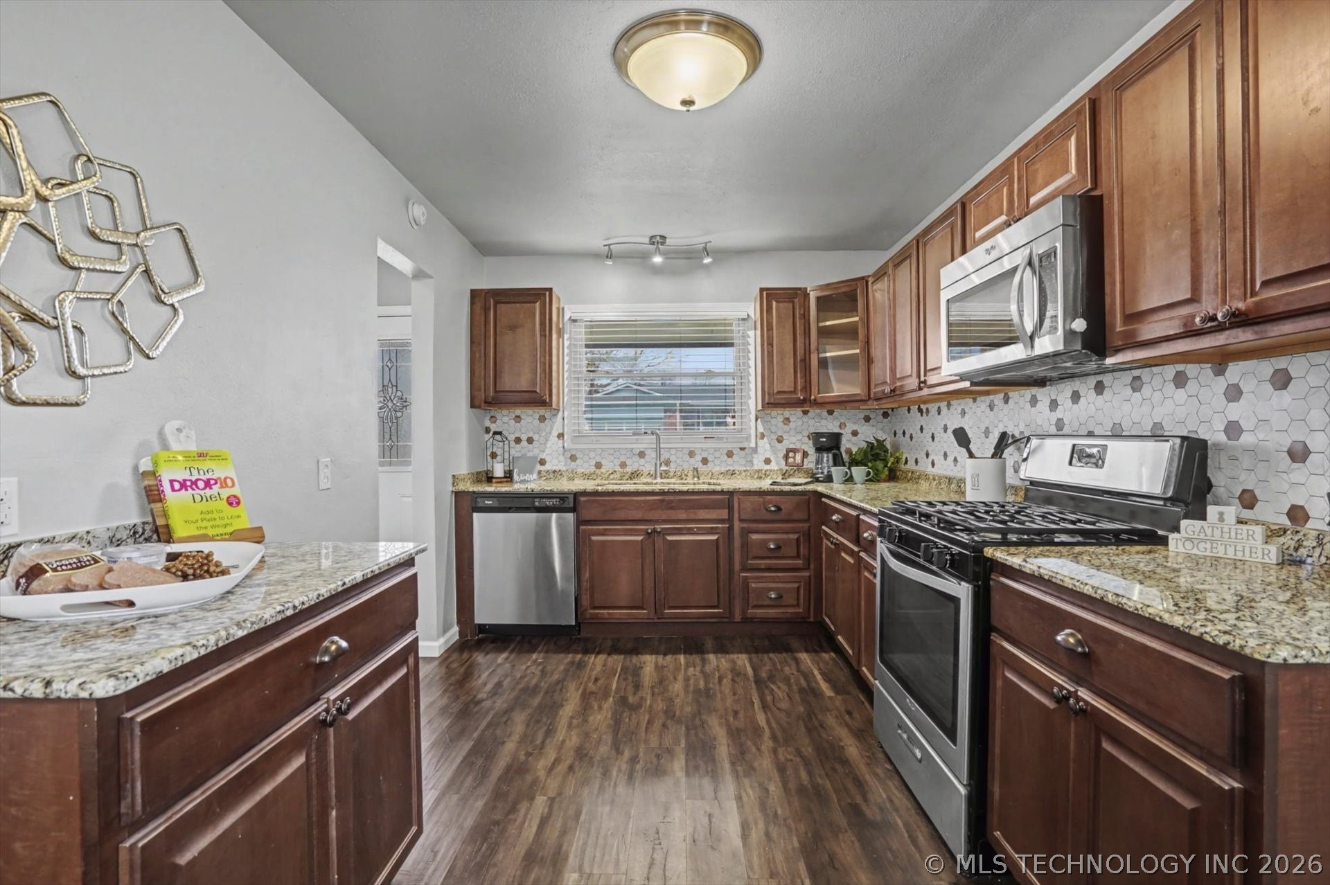 509 W Knoxville Street