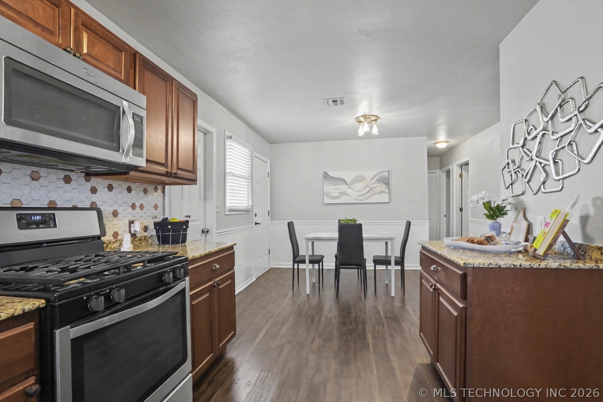 509 W Knoxville Street