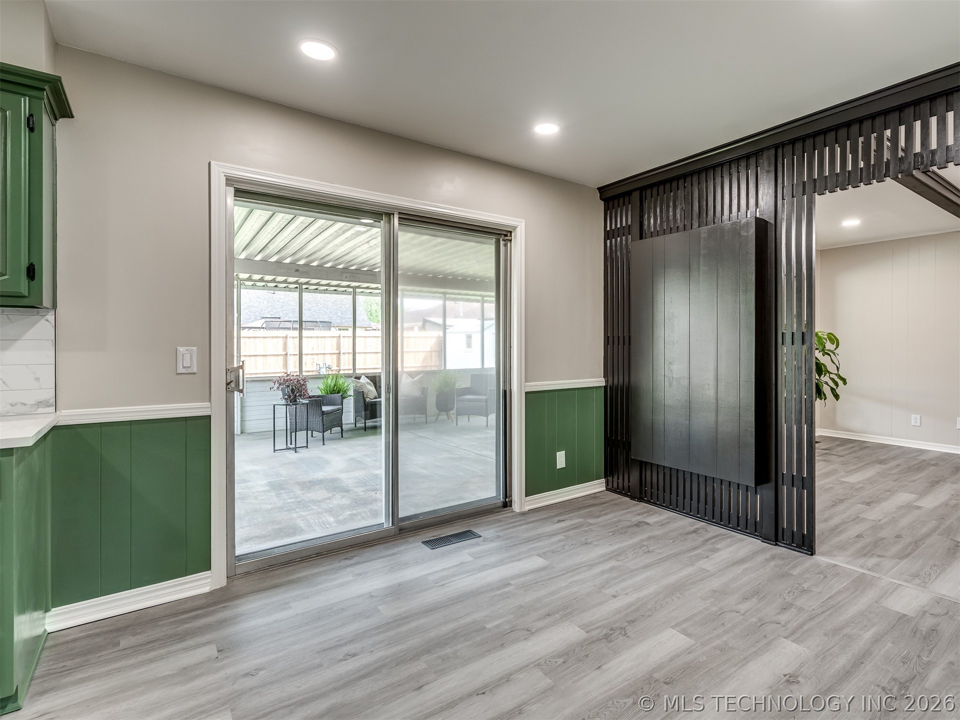 10931 E 28th Place